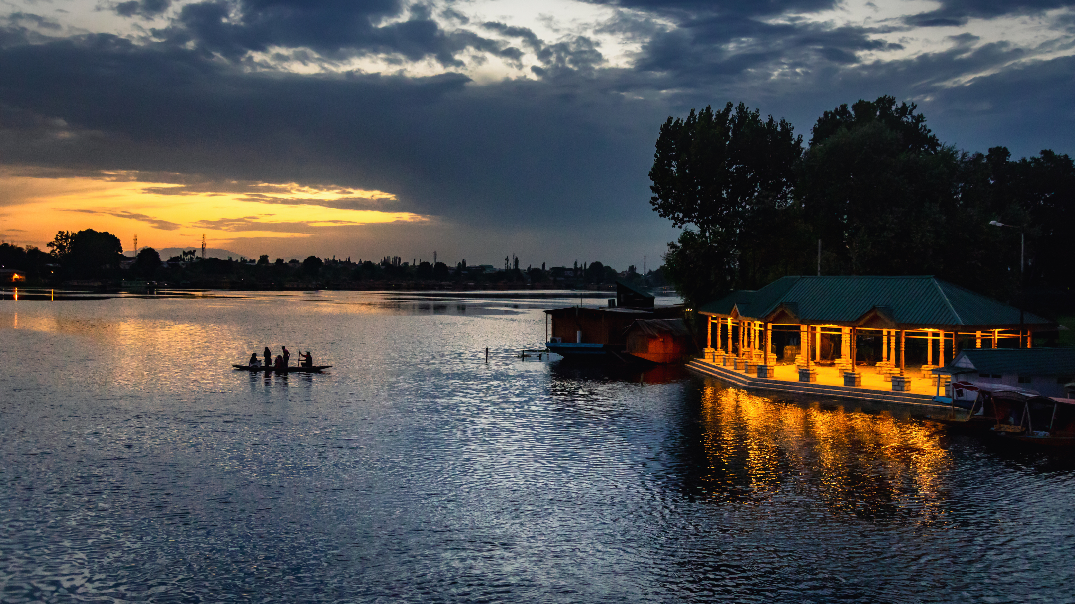 Dal Lake